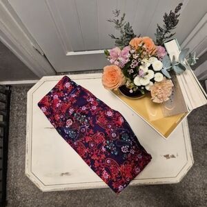LuLaRoe One-Size Paisley & Floral Leggings